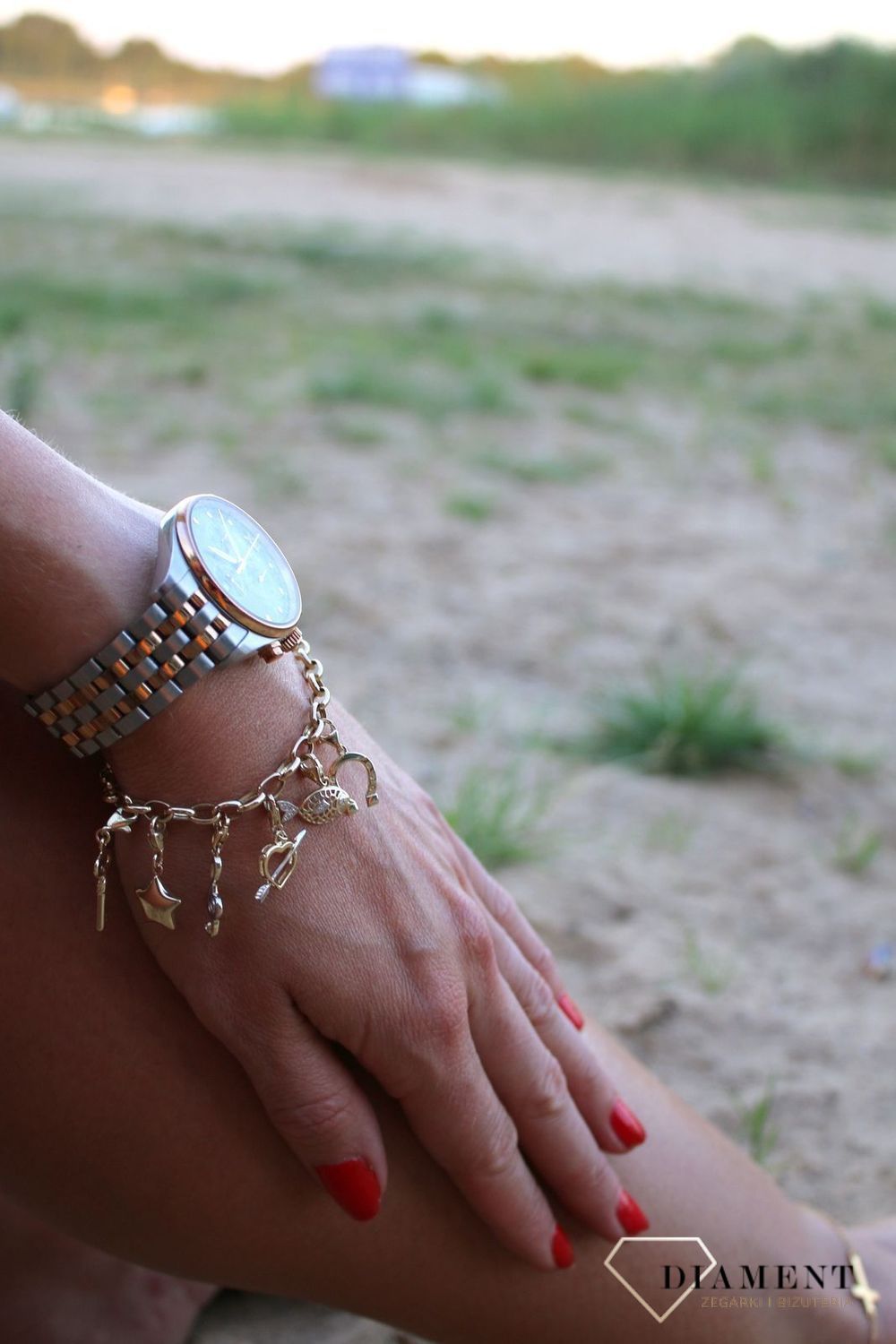 Złota zawieszka charms na bransoletkę 333 klucz.jpg